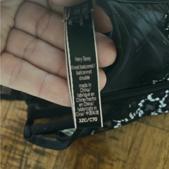 Victoria’s Secret 32C black sexy bra corset 1402 - Picture 5 of 5